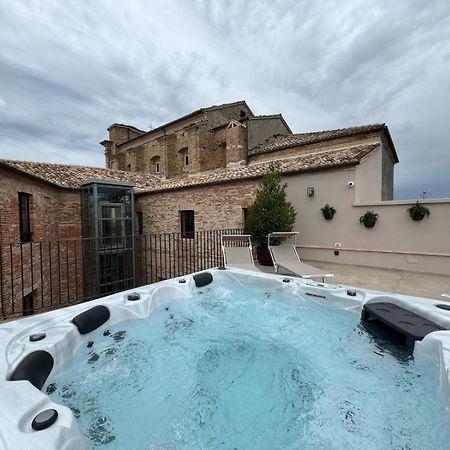 Апартаменты Dimora Santa Chiara Рипатрансоне Экстерьер фото